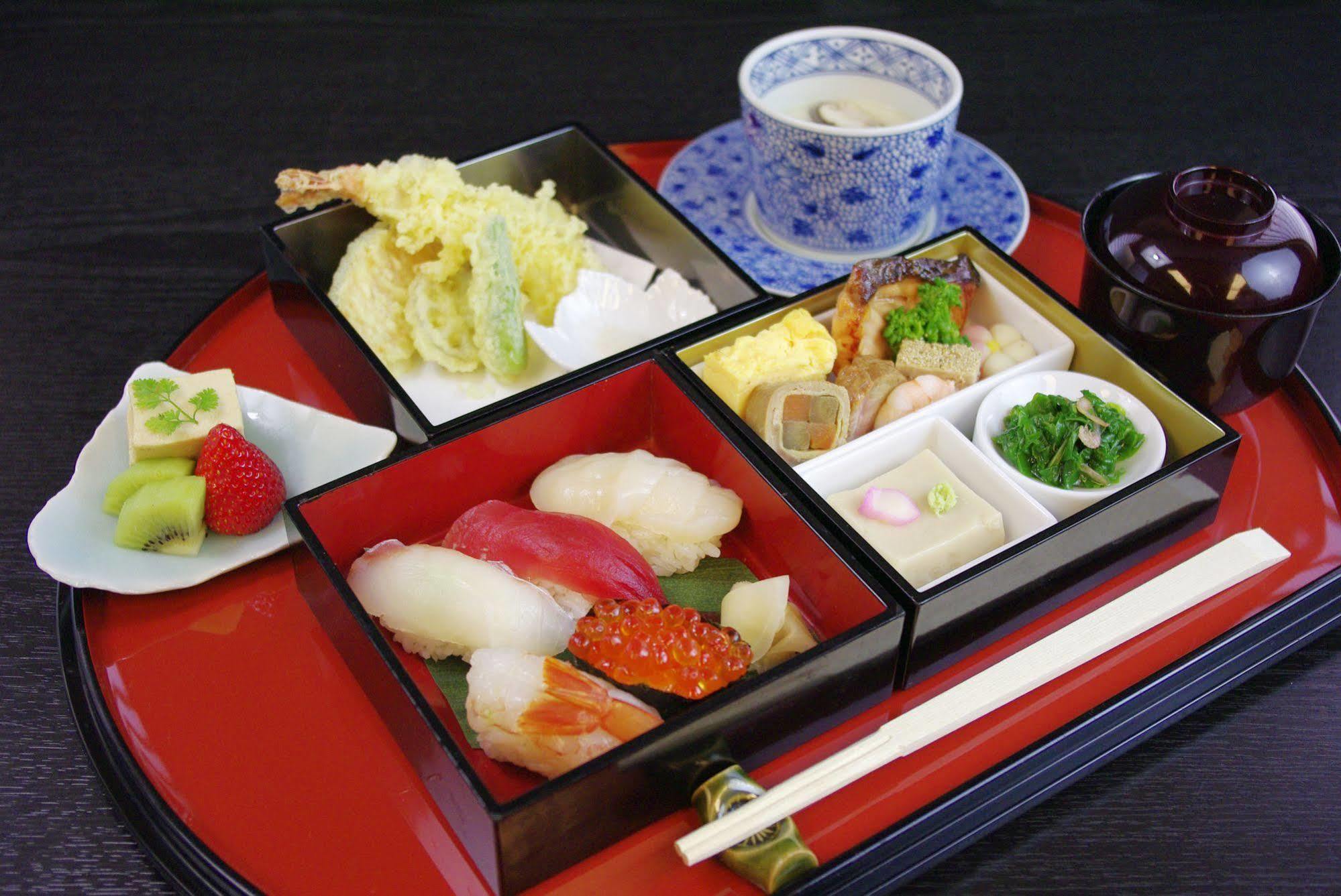 Odakyu Hotel Century Sagami Ono Sagamihara Buitenkant foto